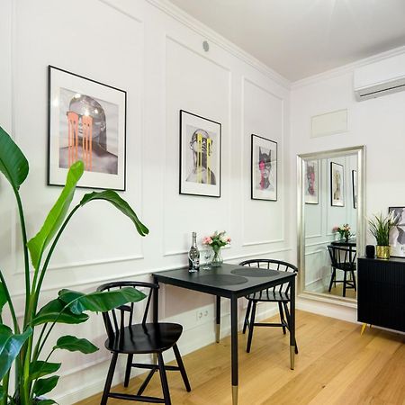 Discover Krakow Apartments - Lubomirskiego St - Classic & Modern - Near Main Station, Netflix And Ac Exterior photo