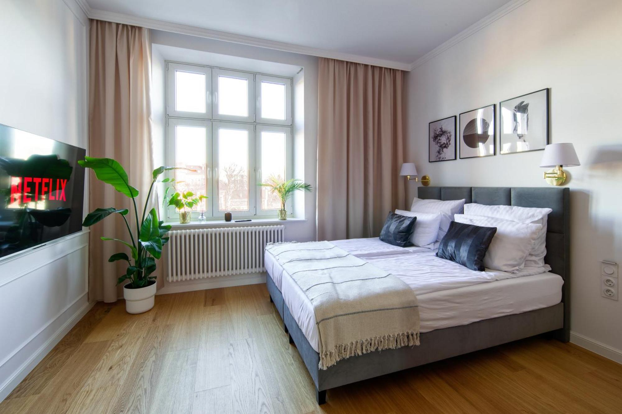 Discover Krakow Apartments - Lubomirskiego St - Classic & Modern - Near Main Station, Netflix And Ac Exterior photo