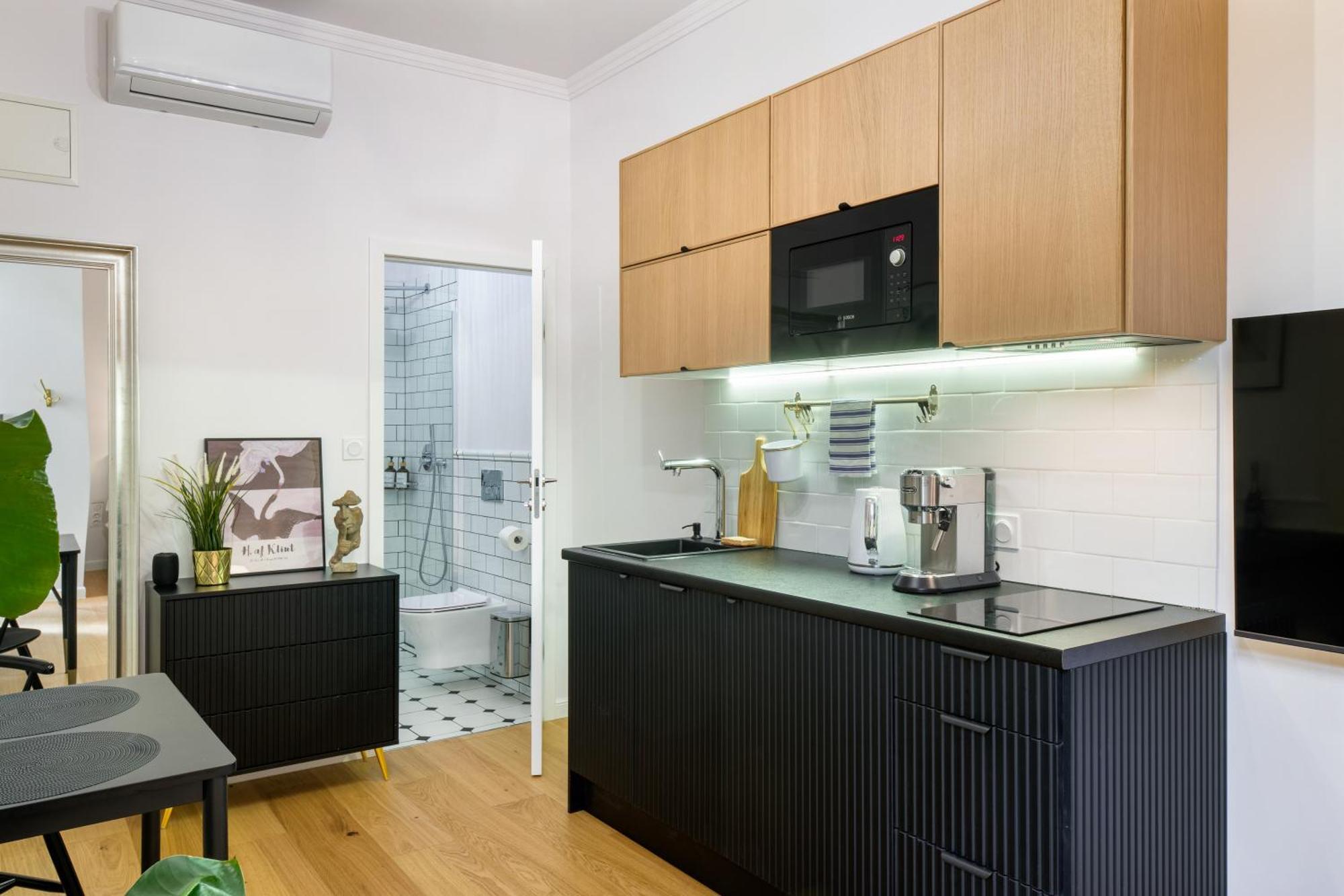 Discover Krakow Apartments - Lubomirskiego St - Classic & Modern - Near Main Station, Netflix And Ac Exterior photo