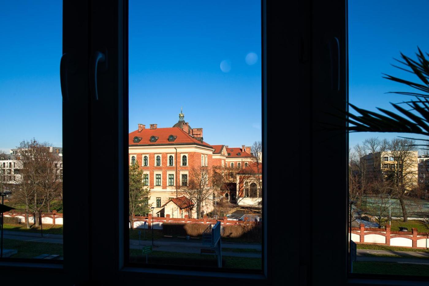 Discover Krakow Apartments - Lubomirskiego St - Classic & Modern - Near Main Station, Netflix And Ac Exterior photo